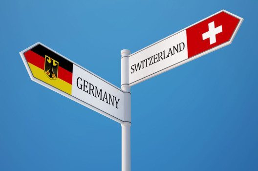 Für deutsche Zuwanderer ist es nicht immer leicht, in der Schweiz heimisch zu werden.  (Bild: xtock – shutterstocck.com)