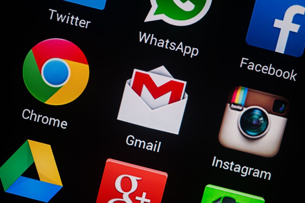 Google überprüft die E-Mails zudem selbstverständlich auch auf Viren- und Spam-Inhalte. (Bild: Alexander Supertramp / Shutterstock.com) 