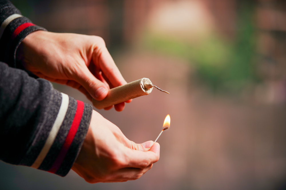 Erste Böller-Unfälle: Abgerissene Finger und Brandopfer - Polizei.news