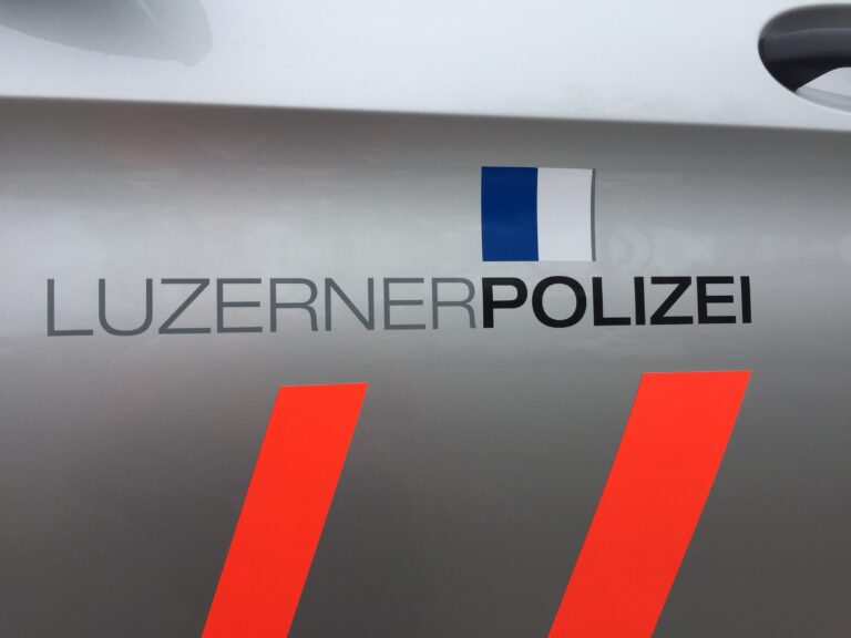 feature post image for Luzern LU: Zimmerbrand - Mann ins Spital gebracht