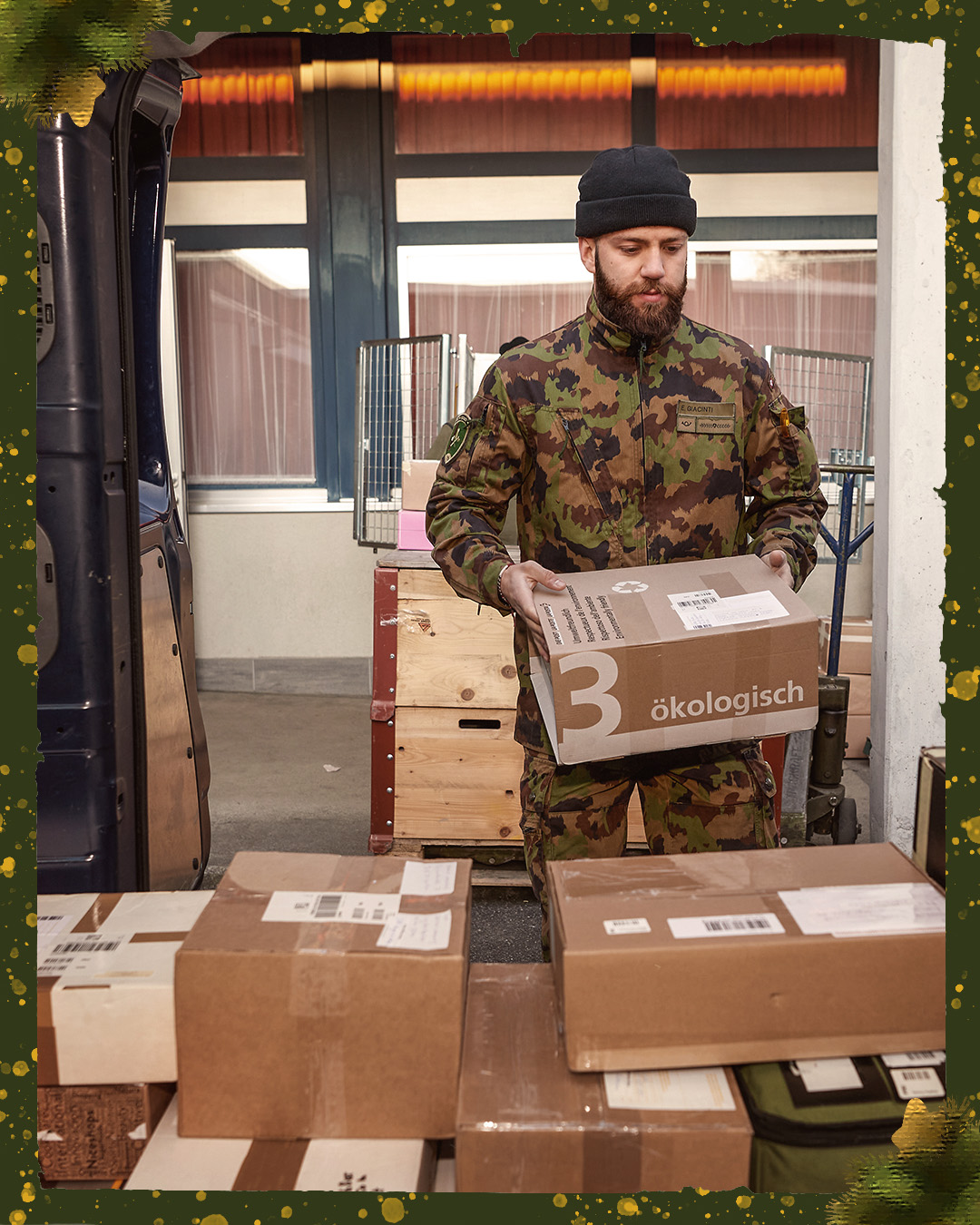 Schweizer Armee Die Feldpost überbringt auch in der Adventszeit viele