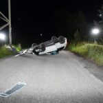 Haldenstein GR: Auto prallt gegen Strommasten – Lenkerin (26) fahrunfähig