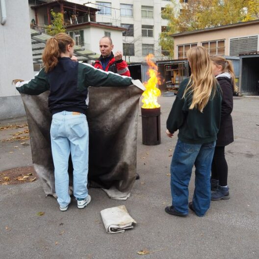 MEHR LESEN