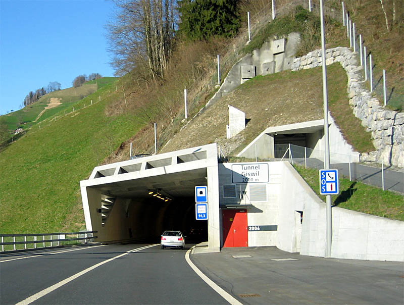 Sachseln-Giswil-OW-Zwei-Tunnel-auf-A8-wegen-Unterhalt-mehrere-N-chte-gesperrt