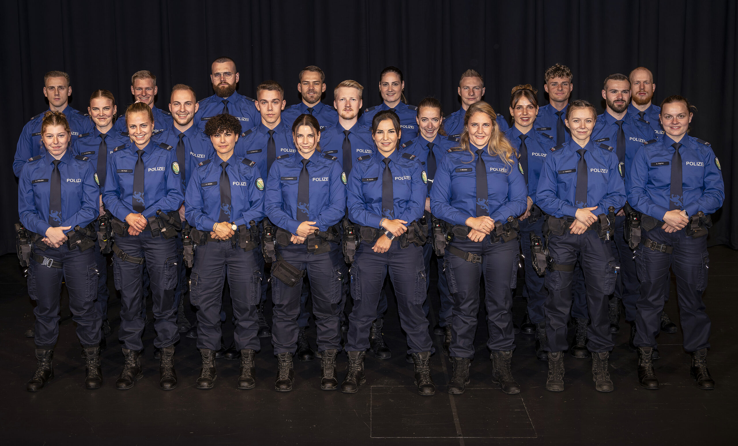 Frauenfeld-TG-36-neue-Polizistinnen-und-Polizisten-feierlich-vereidigt