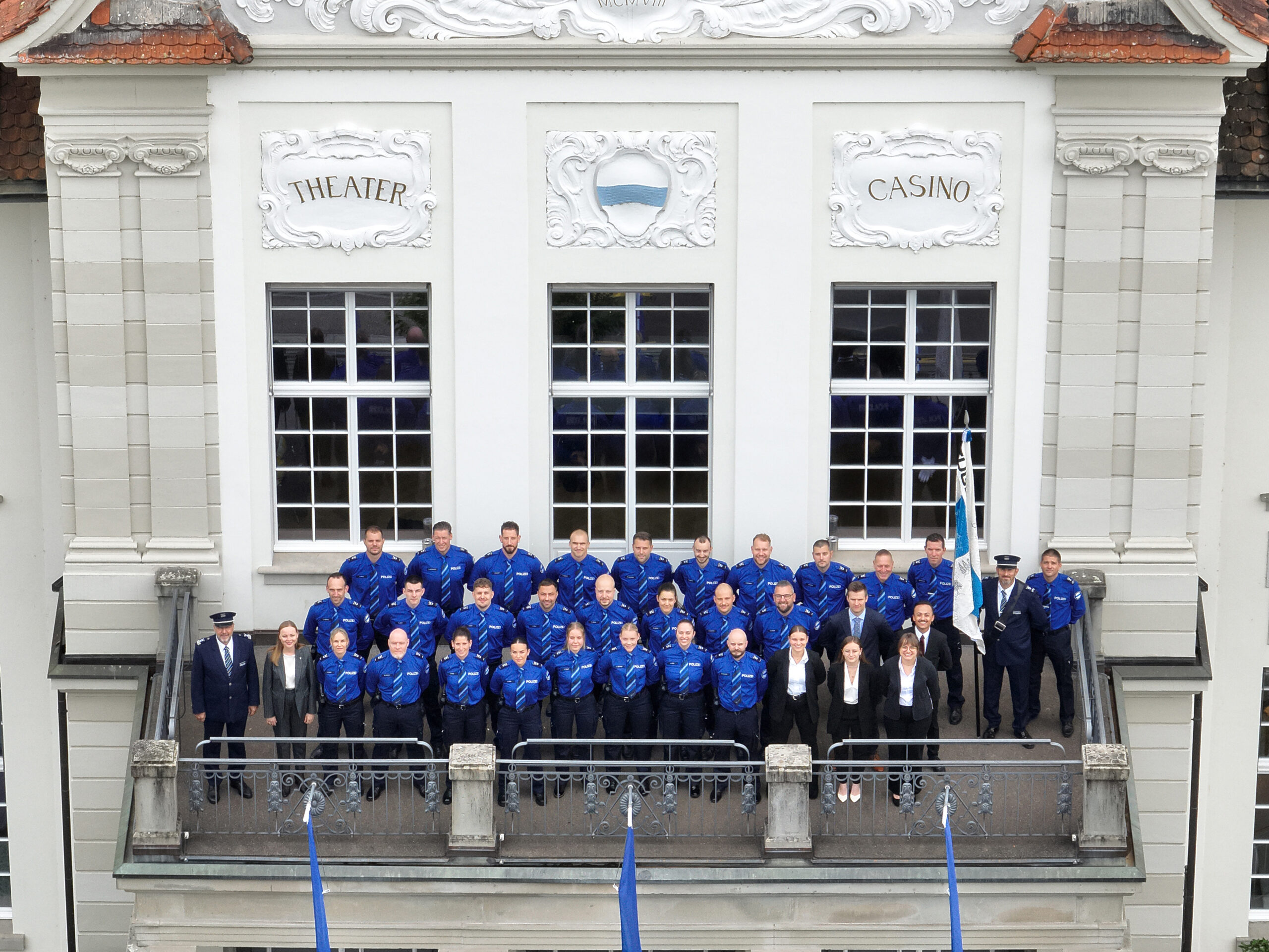 Kanton-Zug-29-neue-Polizistinnen-und-Polizisten-feierlich-vereidigt