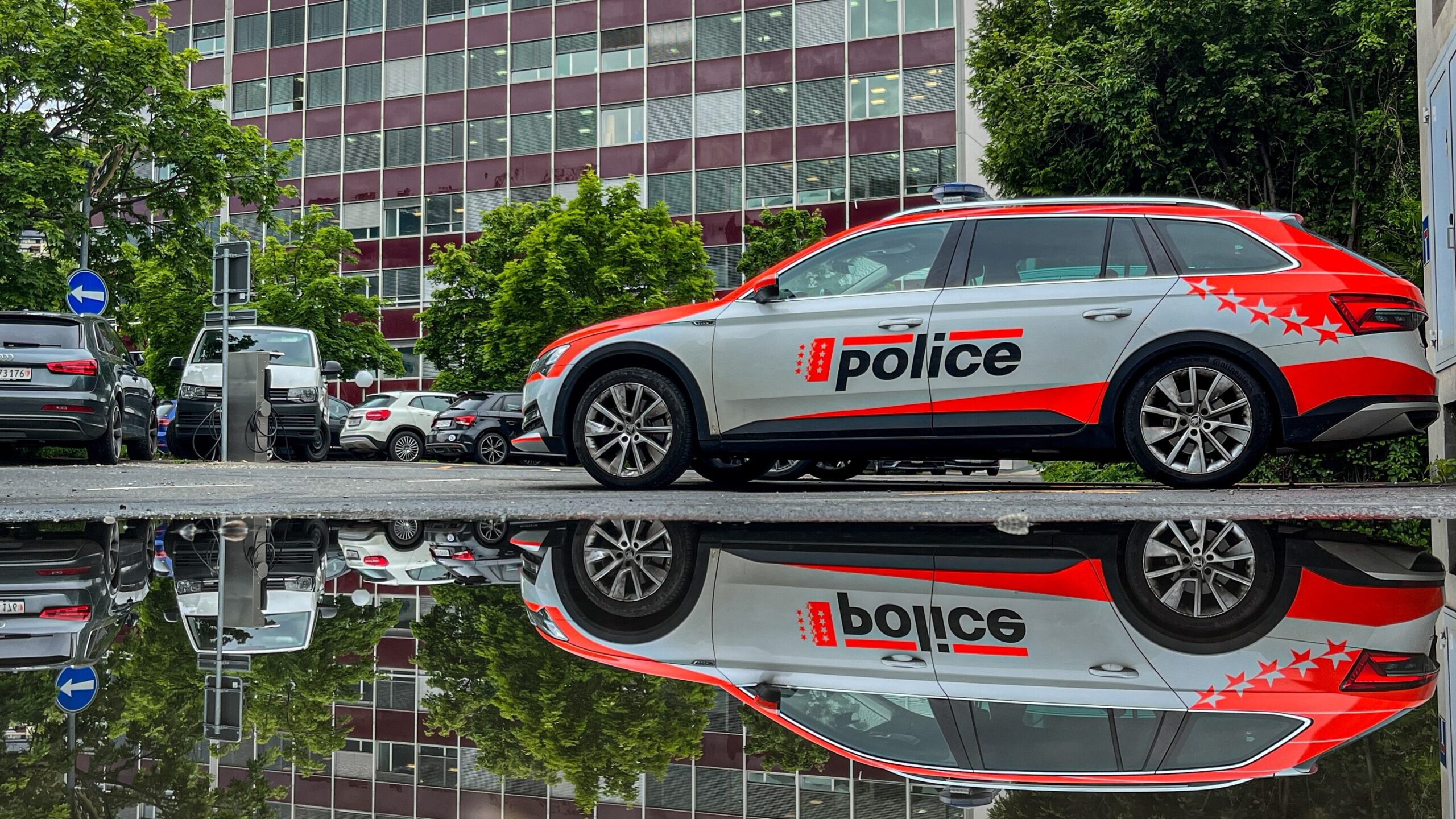 ヴァレー州の警察学校が開校 – 31人の志願者が現代的な訓練を開始 – Police.news