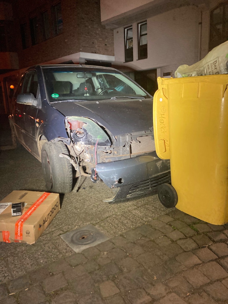 Eschweiler, Nordrhein-Westfalen: Fahrer flieht nach riskanter Fahrt durch Stadt