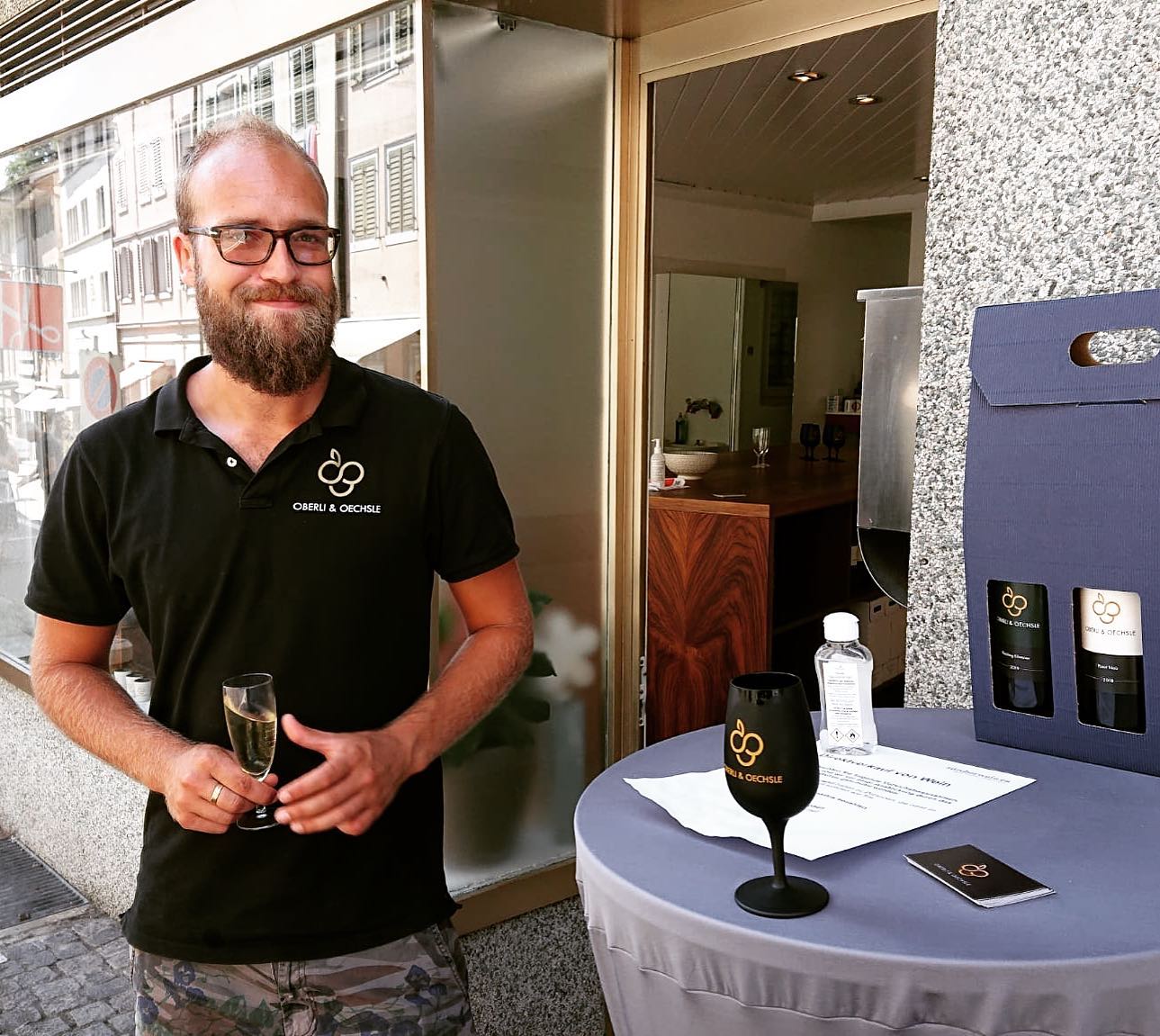 Oberli & Oechsle Inhaber Nando Oberli: Regionaler Weinbau mit Charakter