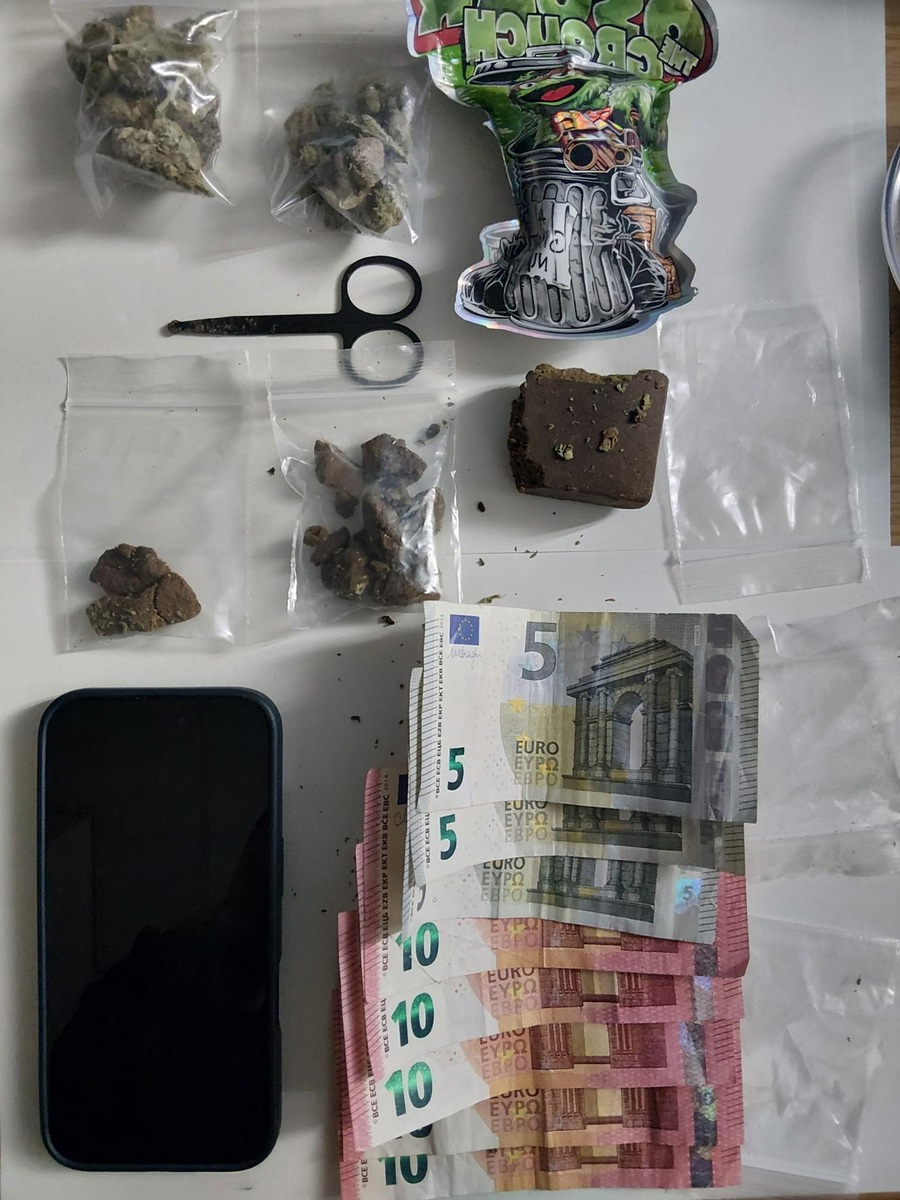 Kiel, SH: Mutmaßlicher Drogendealer (20) im Hauptbahnhof festgenommen