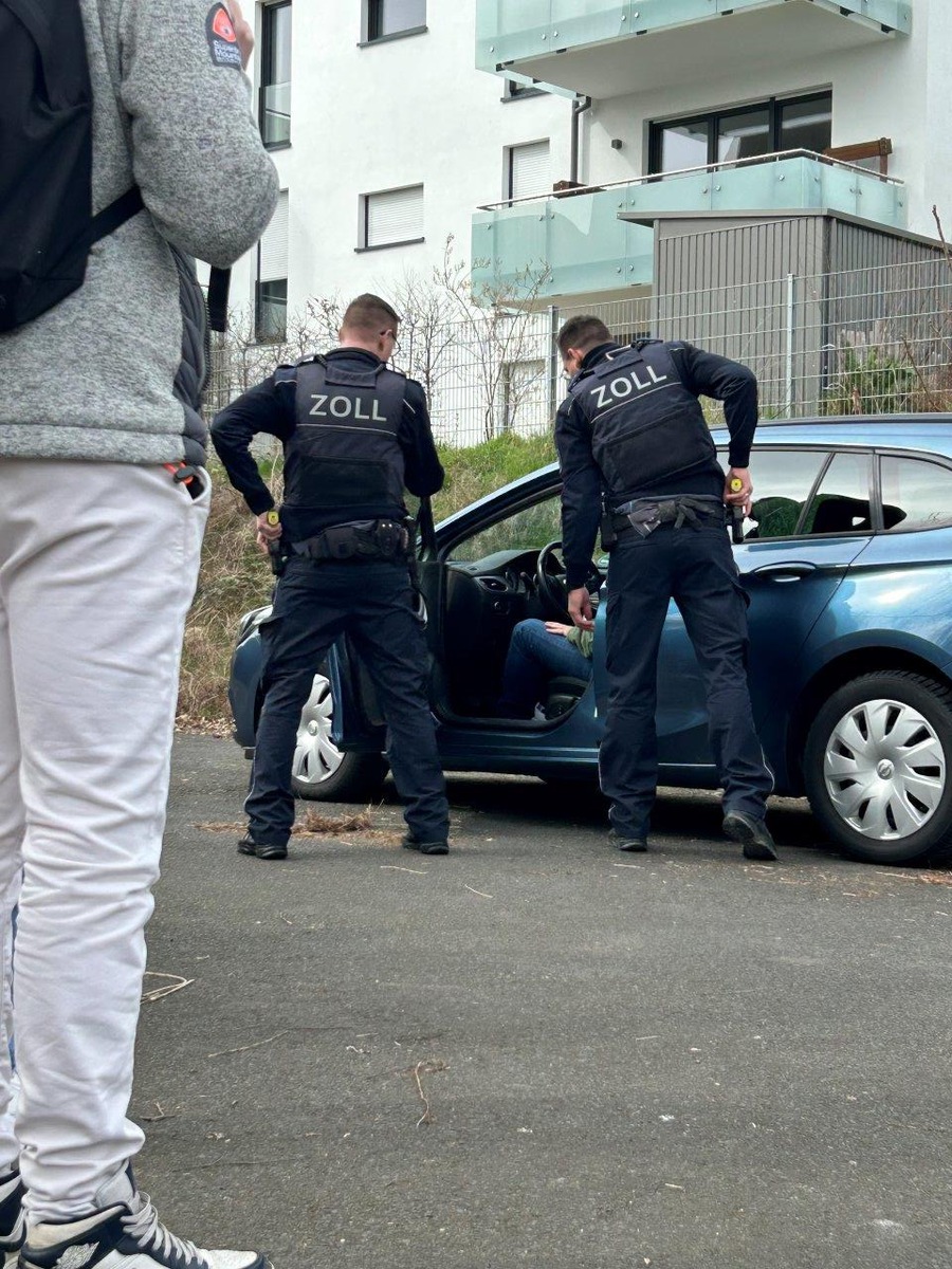 Gießen, Hessen: Einblicke in Zollberuf beim Aktionstag am 9. Mai