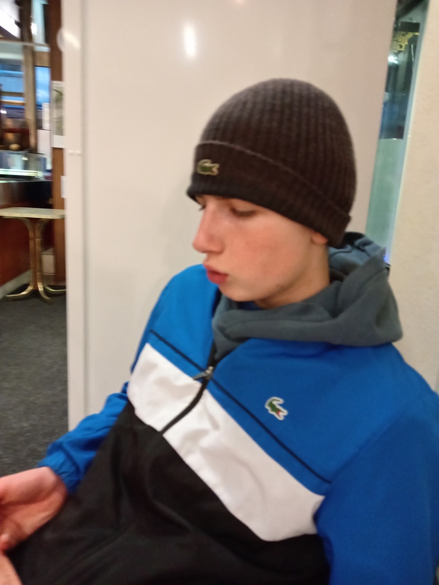 Saarbrücken, Saarland: 14-Jähriger vermisst – Polizei bittet um Hinweise