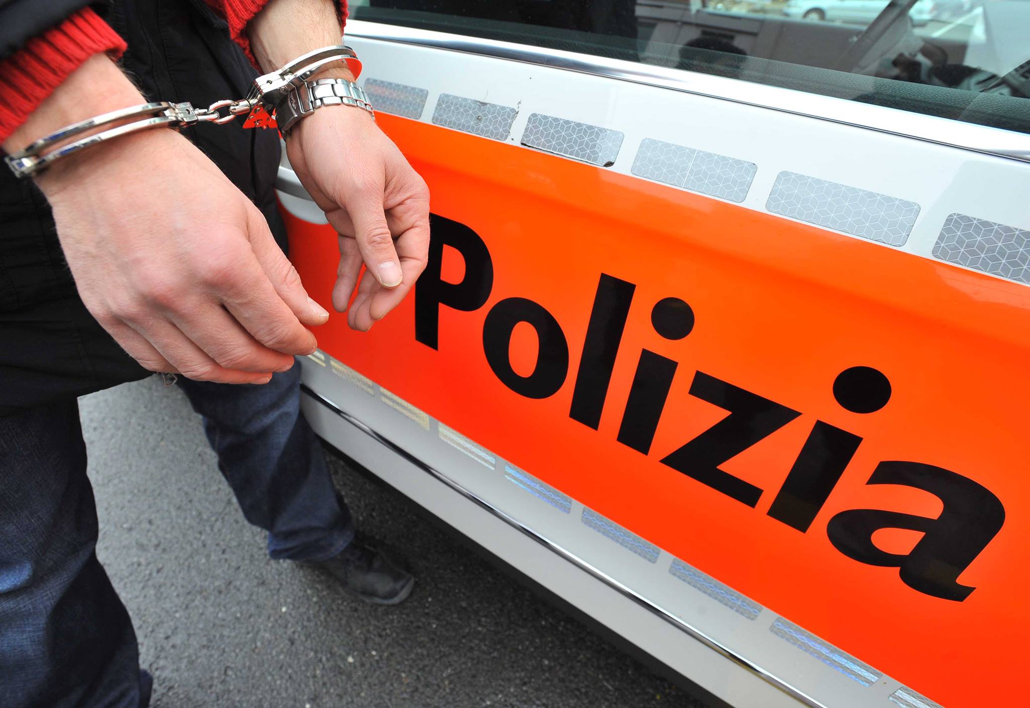 Bellinzona TI: Polizei schnappt mutmasslichen Schockanruf-Betrüger (Tscheche) im Taxi