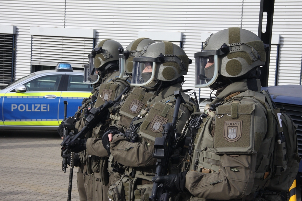 Geretsried, Bayern: Bewaffneter (75) in Ausnahmezustand – SEK greift ein