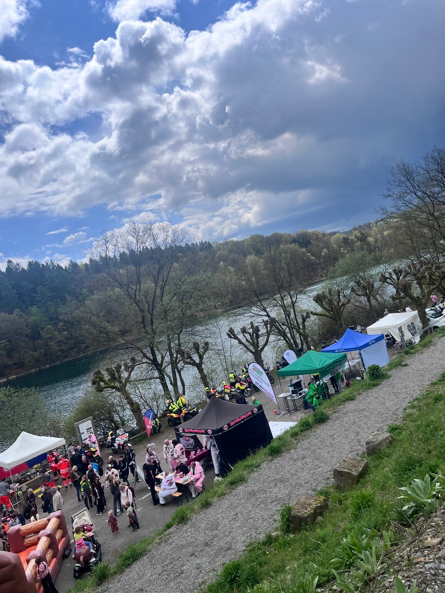 Breckerfeld, NRW: Biker-Event und Blitzaktion – Polizei erwischt Temposünder