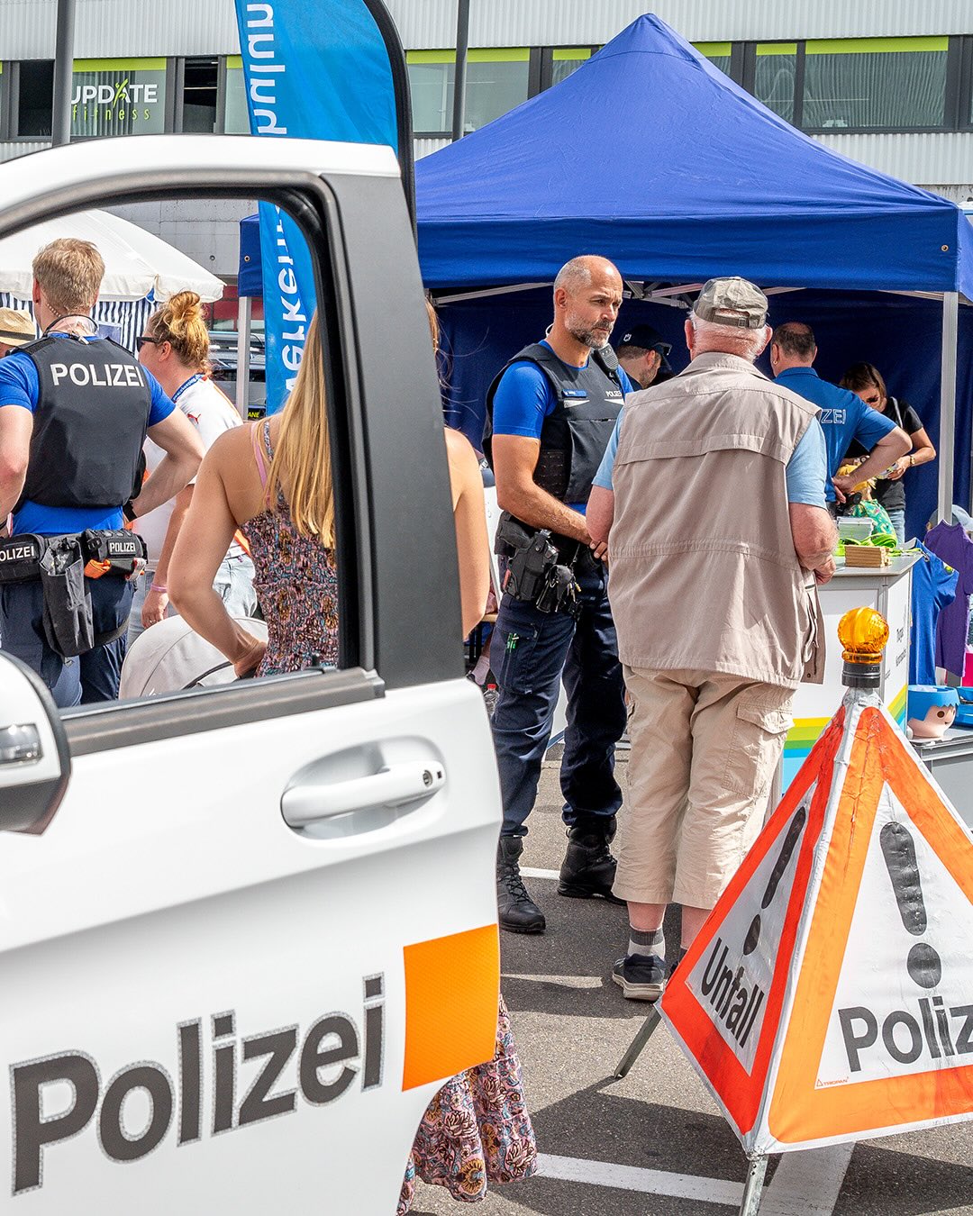 Frauenfeld TG: Rettungshelikopter sorgt für Höhepunkt am Stand der Kantonspolizei