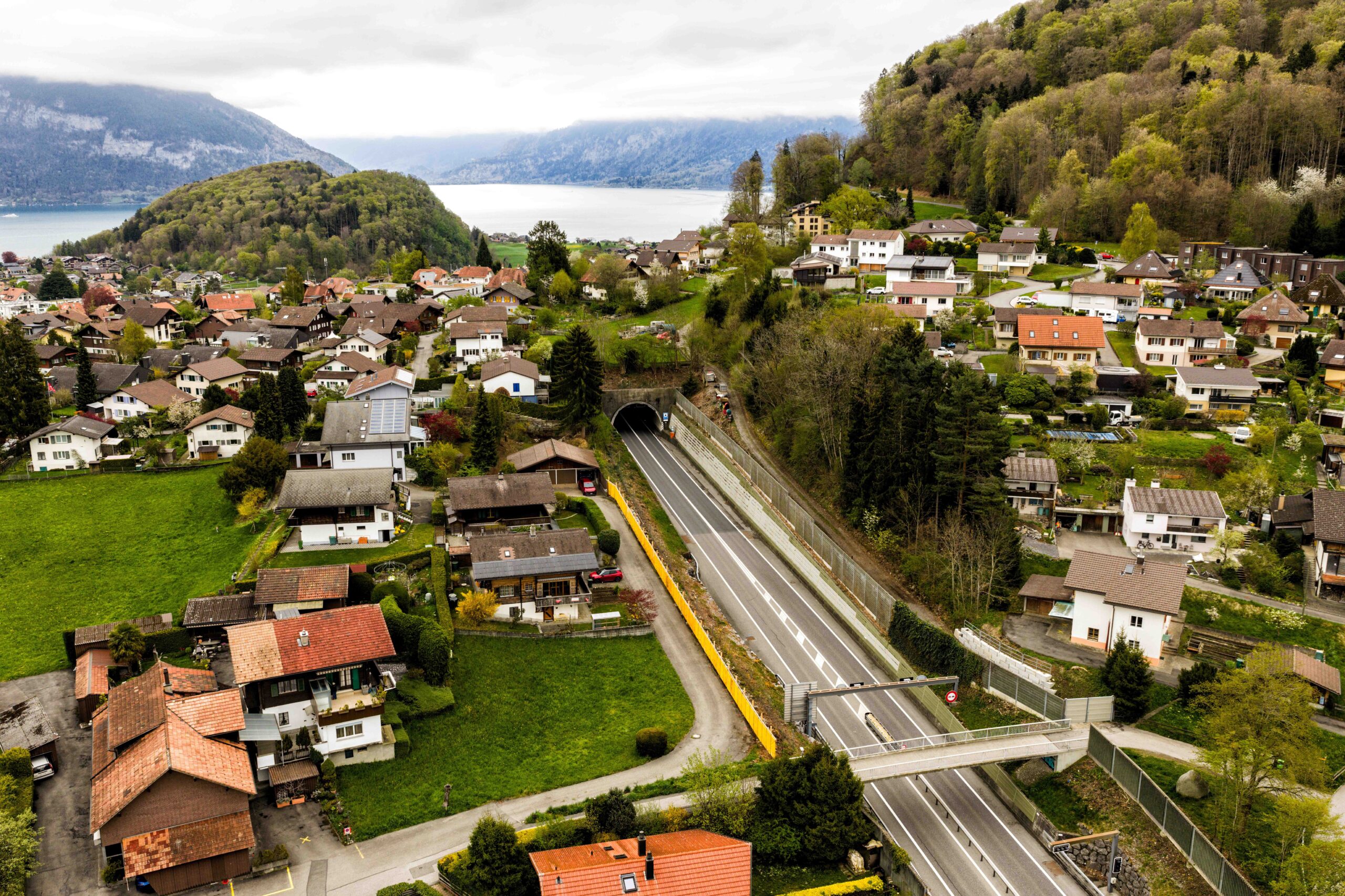 Spiez BE: Nachtsperrungen auf der A8 wegen neuer Lärmschutzwand angekündigt