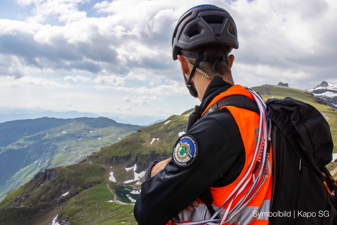 Sennwald SG: Kletterin stürzt am Chrüzberg zehn Meter in die Tiefe