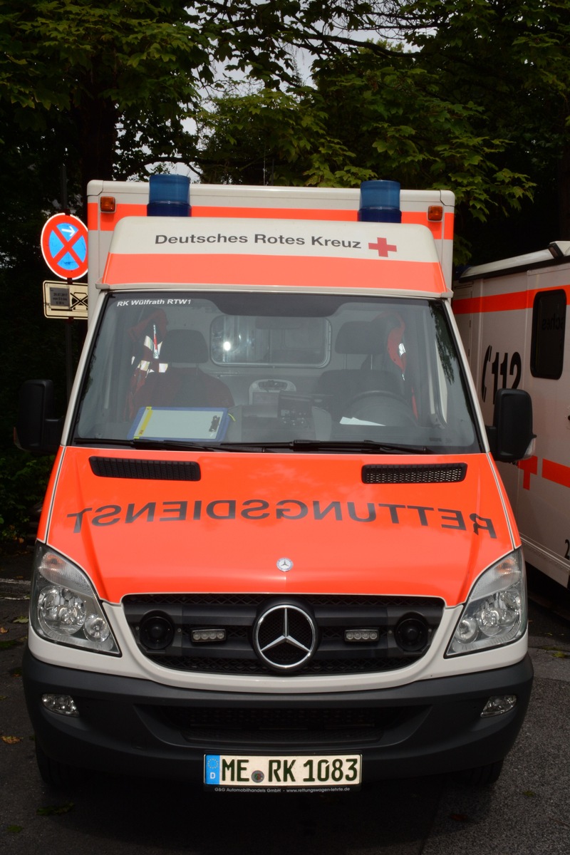 Monheim am Rhein, Nordrhein-Westfalen: 74-jähriger Radfahrer schwer verletzt