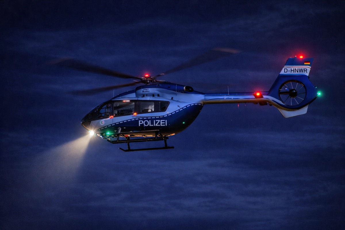 Ratingen, NRW: Hubschrauberbesatzung bei Suche geblendet – 45-Jähriger ermittelt