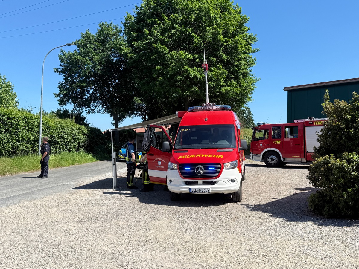 Schwalmtal, NRW: Brand unter Solaranlage löst Feuerwehreinsatz aus