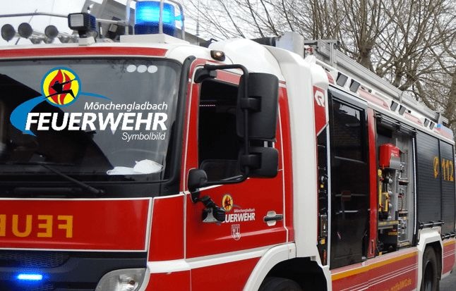 Mönchengladbach, Nordrhein-Westfalen: Erneut Brand auf Recyclinggelände