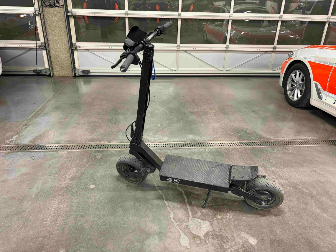 Rorschach SG: Jugendlicher stürzt mit E-Scooter – Fahrzeug nicht betriebssicher