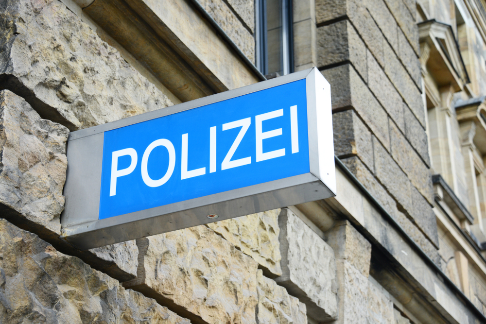 Einbeck, Niedersachsen: Jugendliche nach Prügelei vor Diskothek verletzt