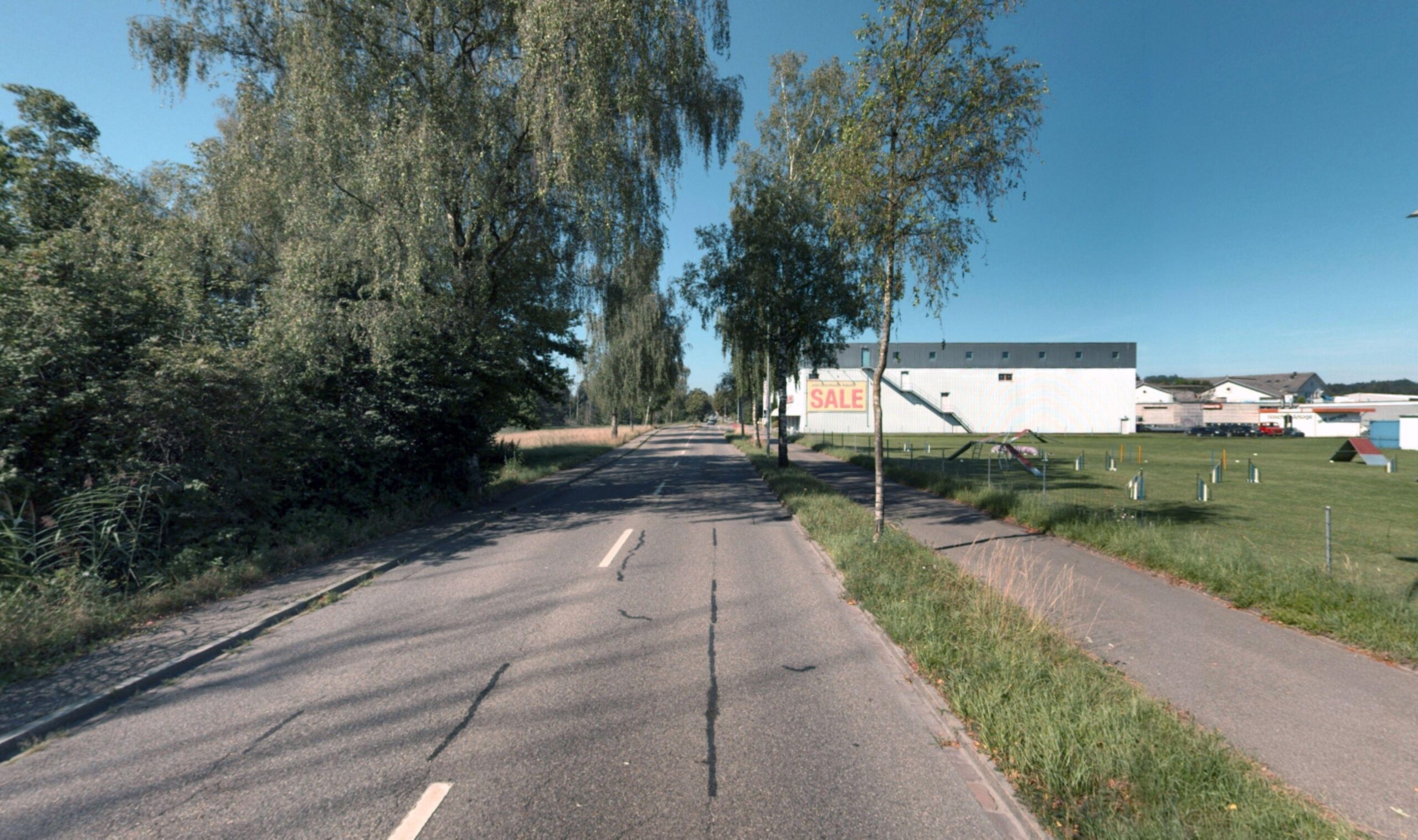 Pfäffikon ZH: Kanton erneuert stark befahrene Usterstrasse und baut Bushaltestellen um