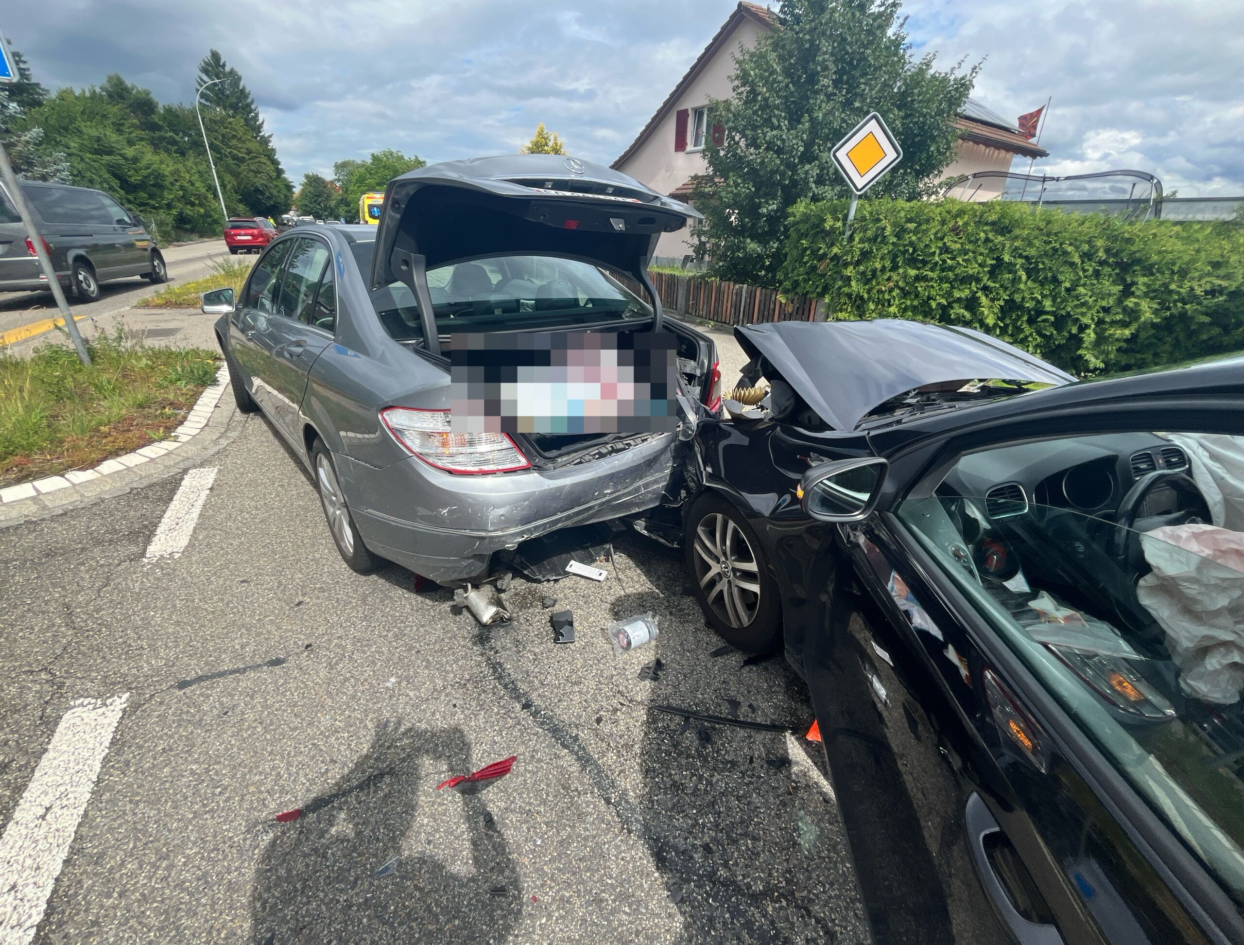 Egerkingen SO: Auffahrkollision vor Fussgängerstre