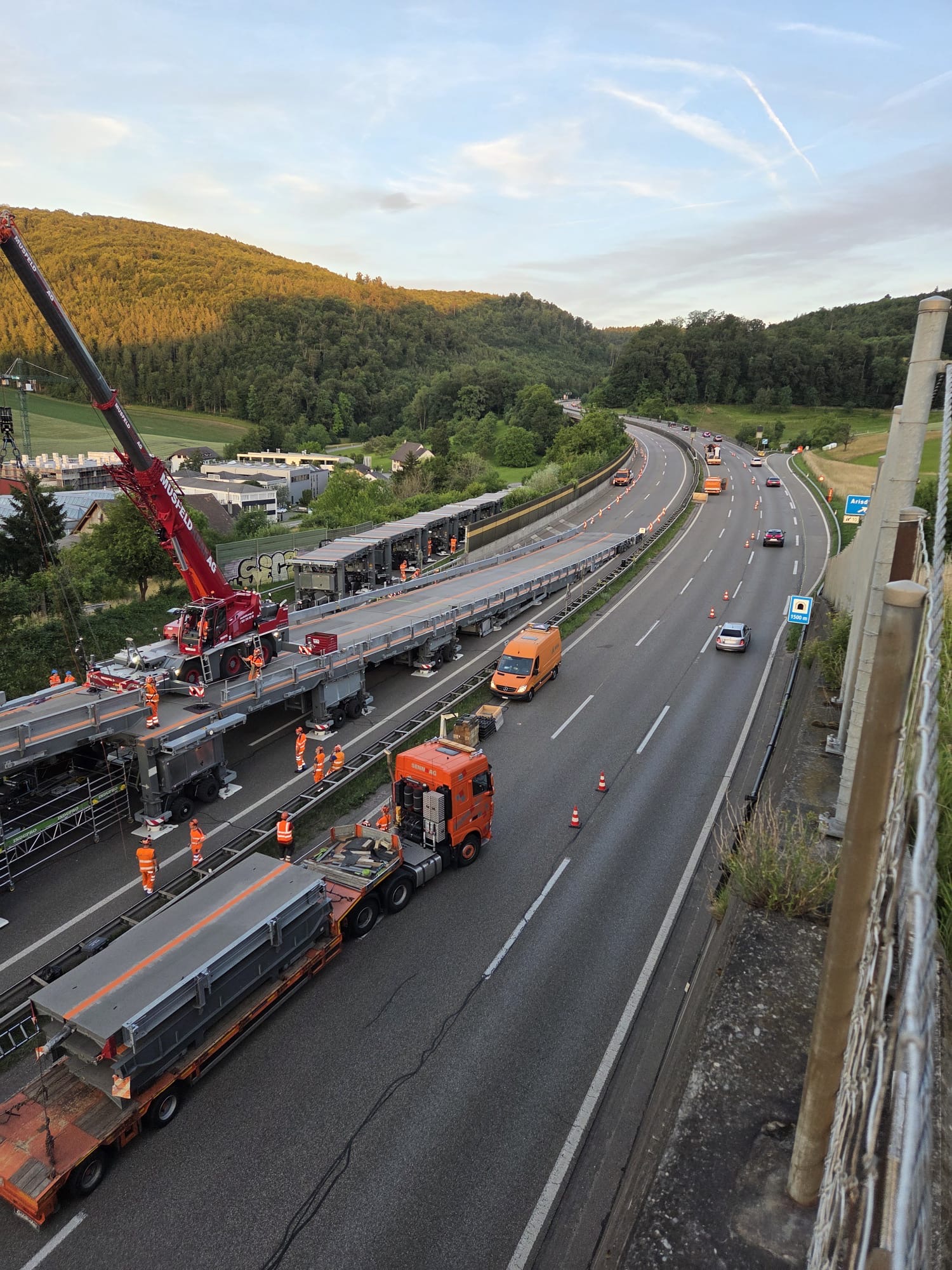 Arisdorf-BL-1250-Tonnen-Br-cke-kommt-auf-der-A2-bis-Ende-August-zum-Einsatz