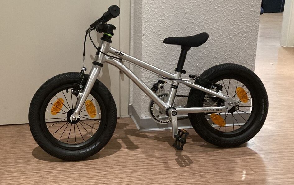 Gobenowsee, MV: Dreijähriger wird bei Radtour das Fahrrad gestohlen (Zeugenaufruf)