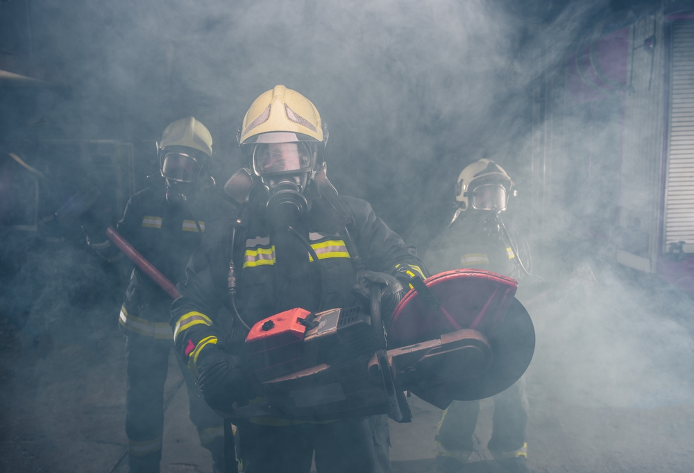 Wien-Wohnungsbrand-durch-Zigarette-Bewohner-59-in-kritischem-Zustand