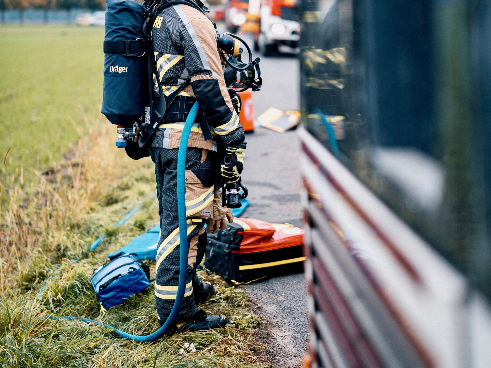 H-nxe-NRW-Unfall-auf-A3-l-st-Feuerwehreinsatz-in-Richtung-Niederlande-aus