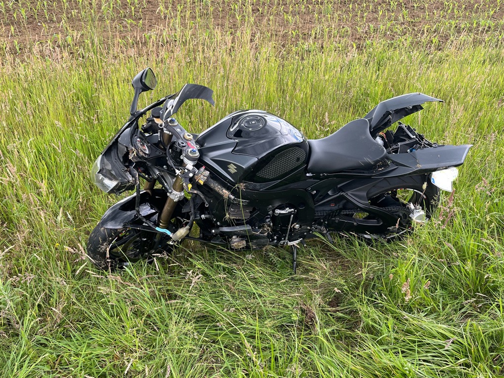 Lindlar, Nordrhein-Westfalen: 23-Jähriger nach Unfall ins Kr
