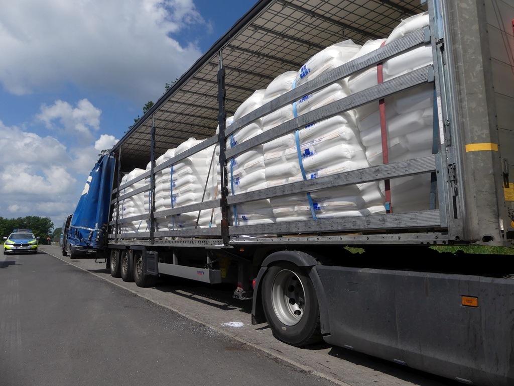 Alsfeld, Hessen: Schwertransport wegen gravierender Mängel aus dem Verkehr gezogen
