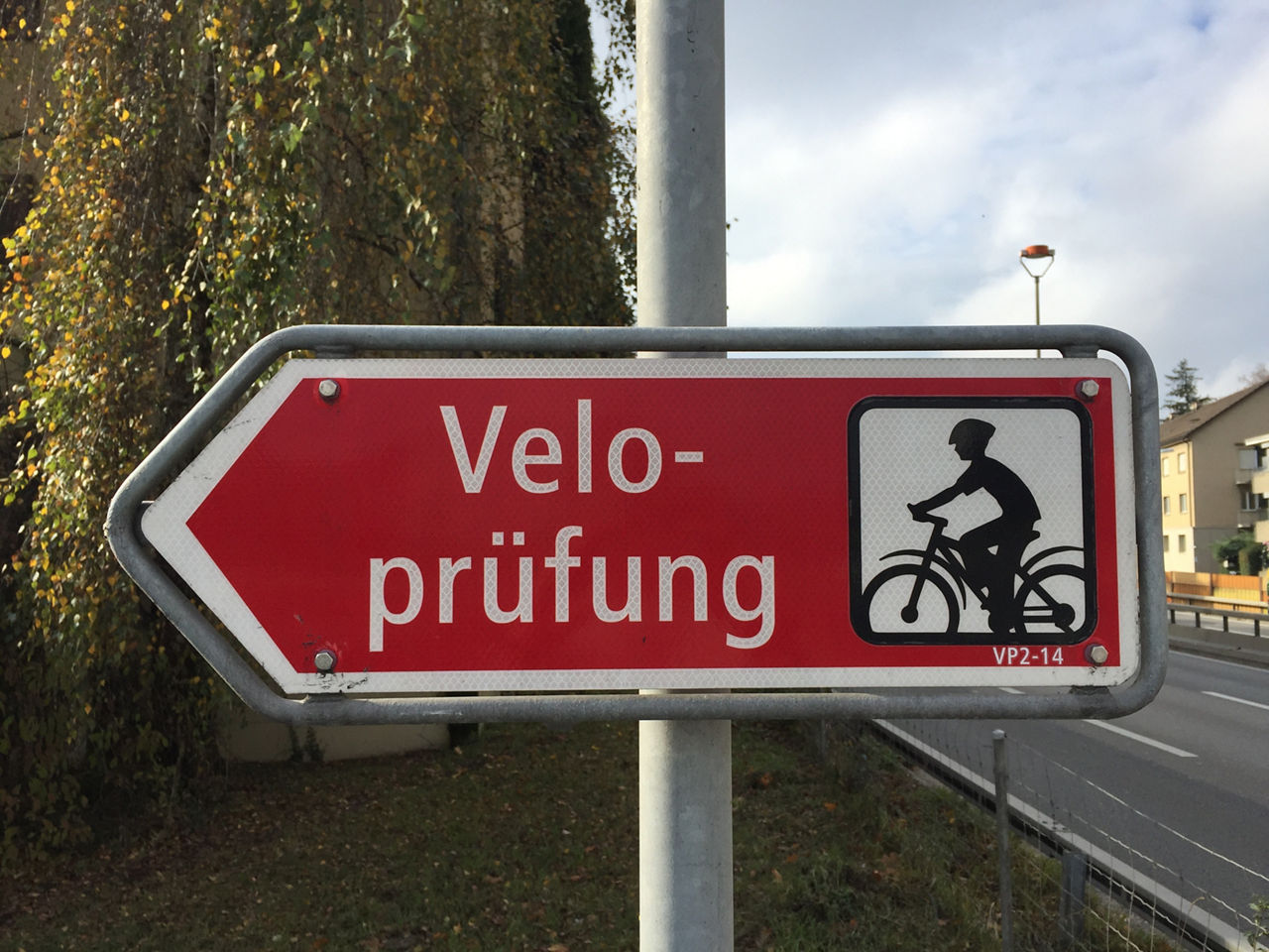 Stadt Zürich ZH: Tausende Kinder absolvieren Veloprüfung – S
