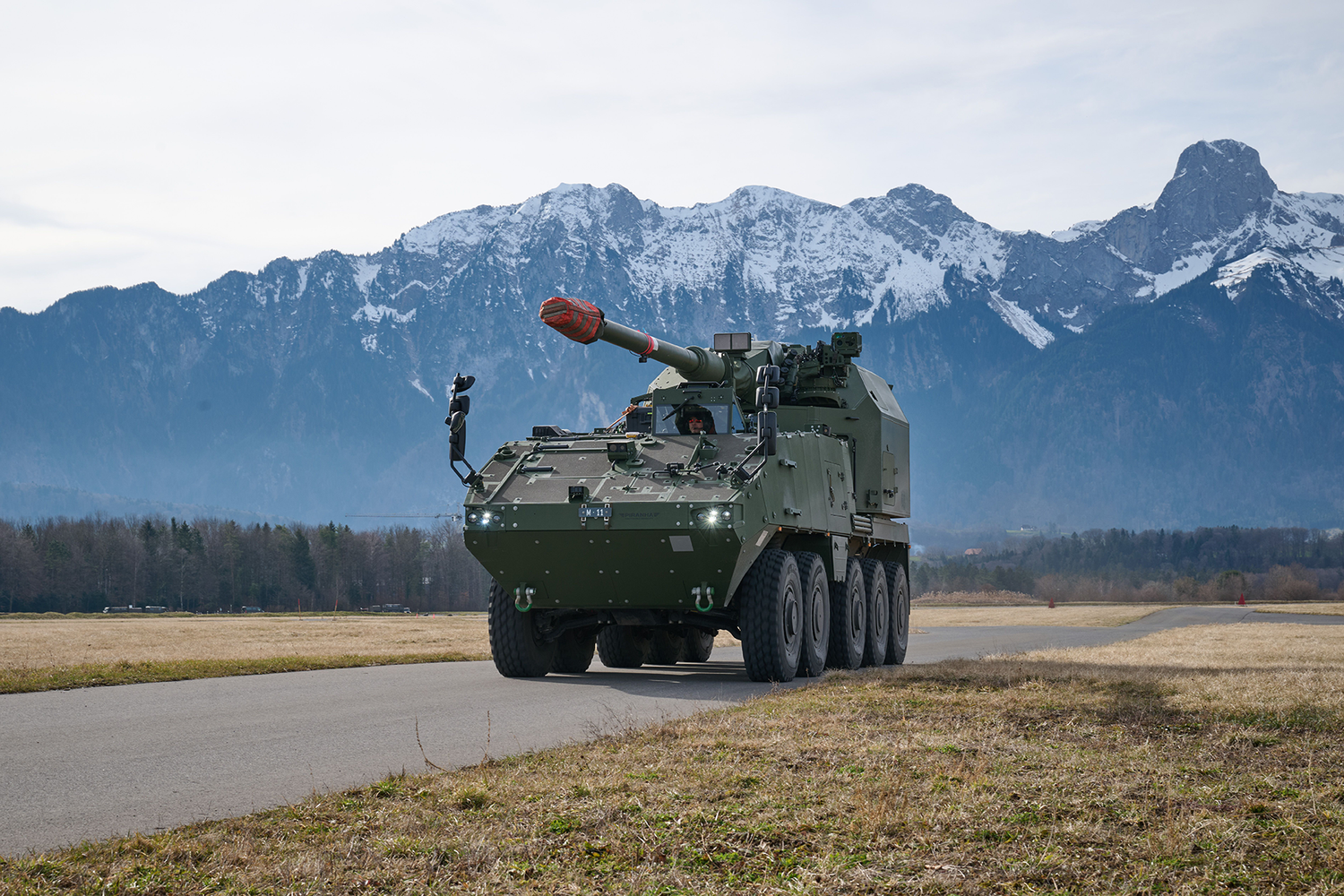 Schweizer Armee: Neue Artillerie ersetzt Panzerhau