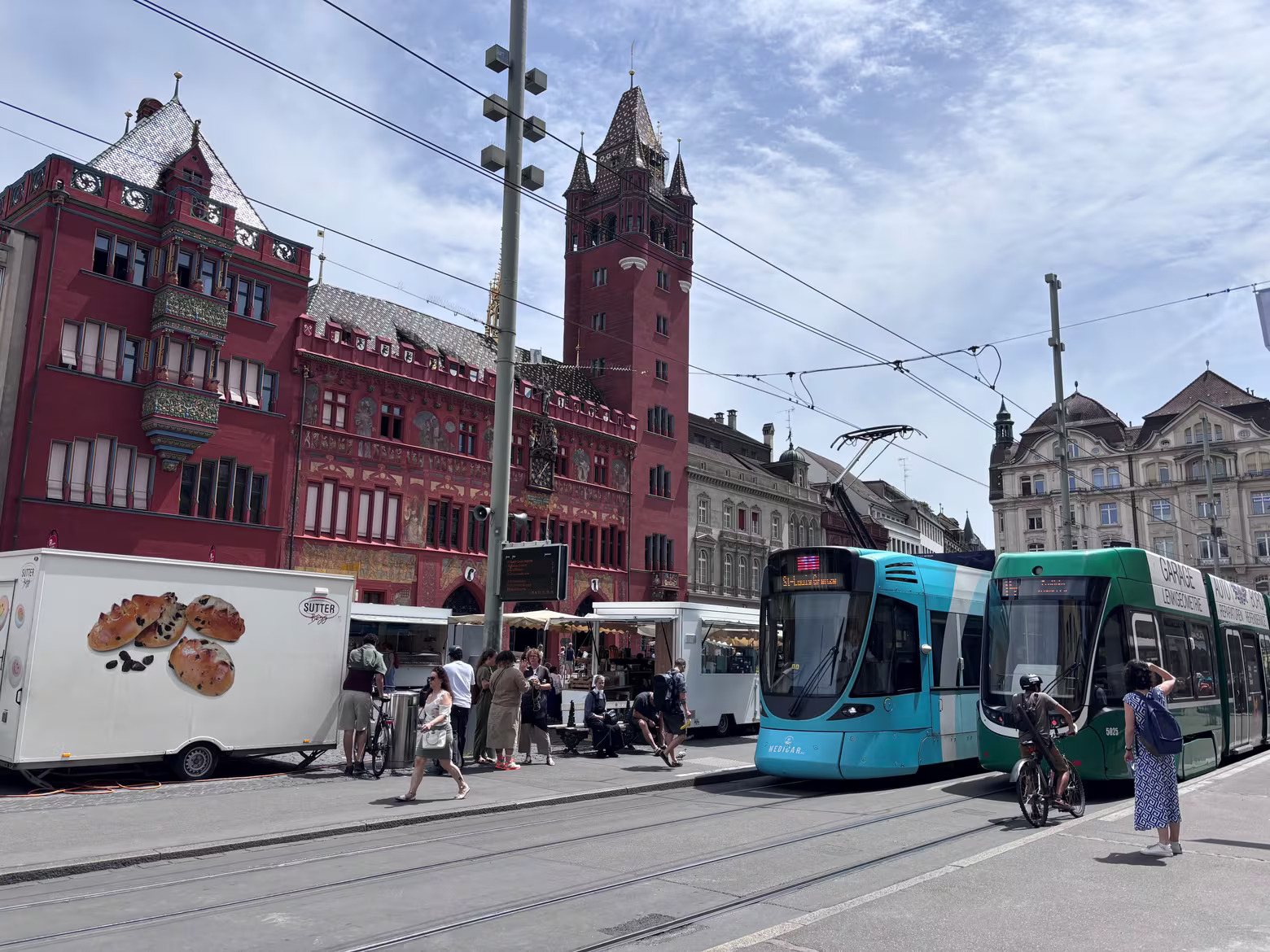 Basel-BS-Marktplatz-monatelang-ohne-Trams-neun-Linien-werden-umgeleitet