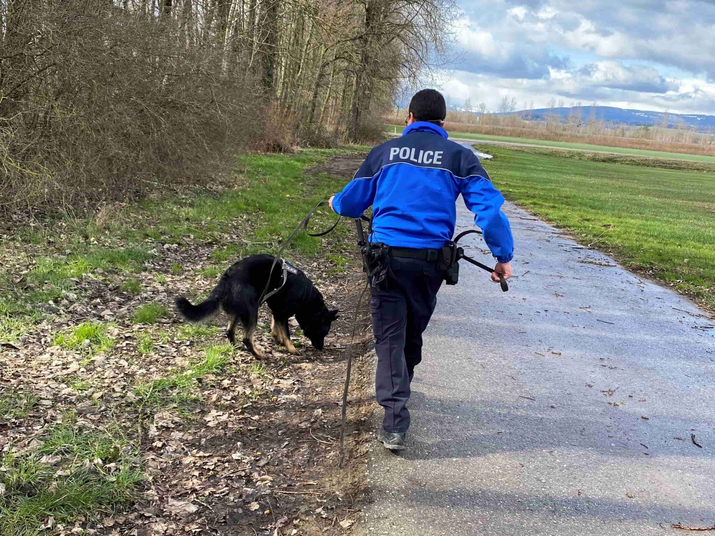 Villars-sur-Glâne FR: Zwei Rumänen nach Einbruch auf frische