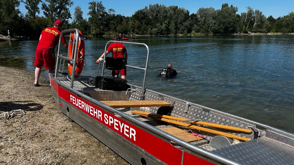 Speyer-Rheinland-Pfalz-Gro-e-Suchaktion-nach-vermisster-Person-im-Binsfeld
