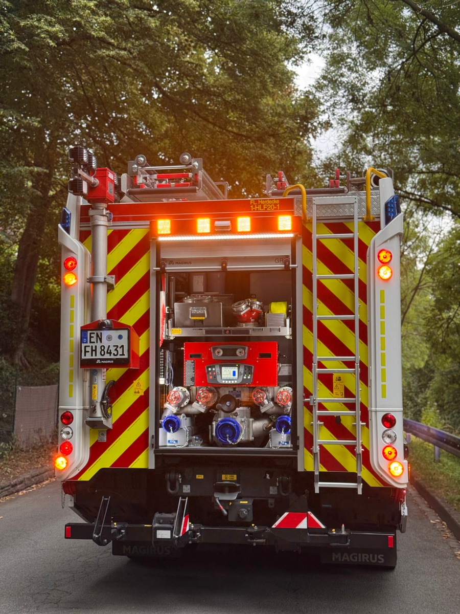 Herdecke-Nordrhein-Westfalen-Feuerwehr-bew-ltigt-sechs-Eins-tze-in-vier-Stunden