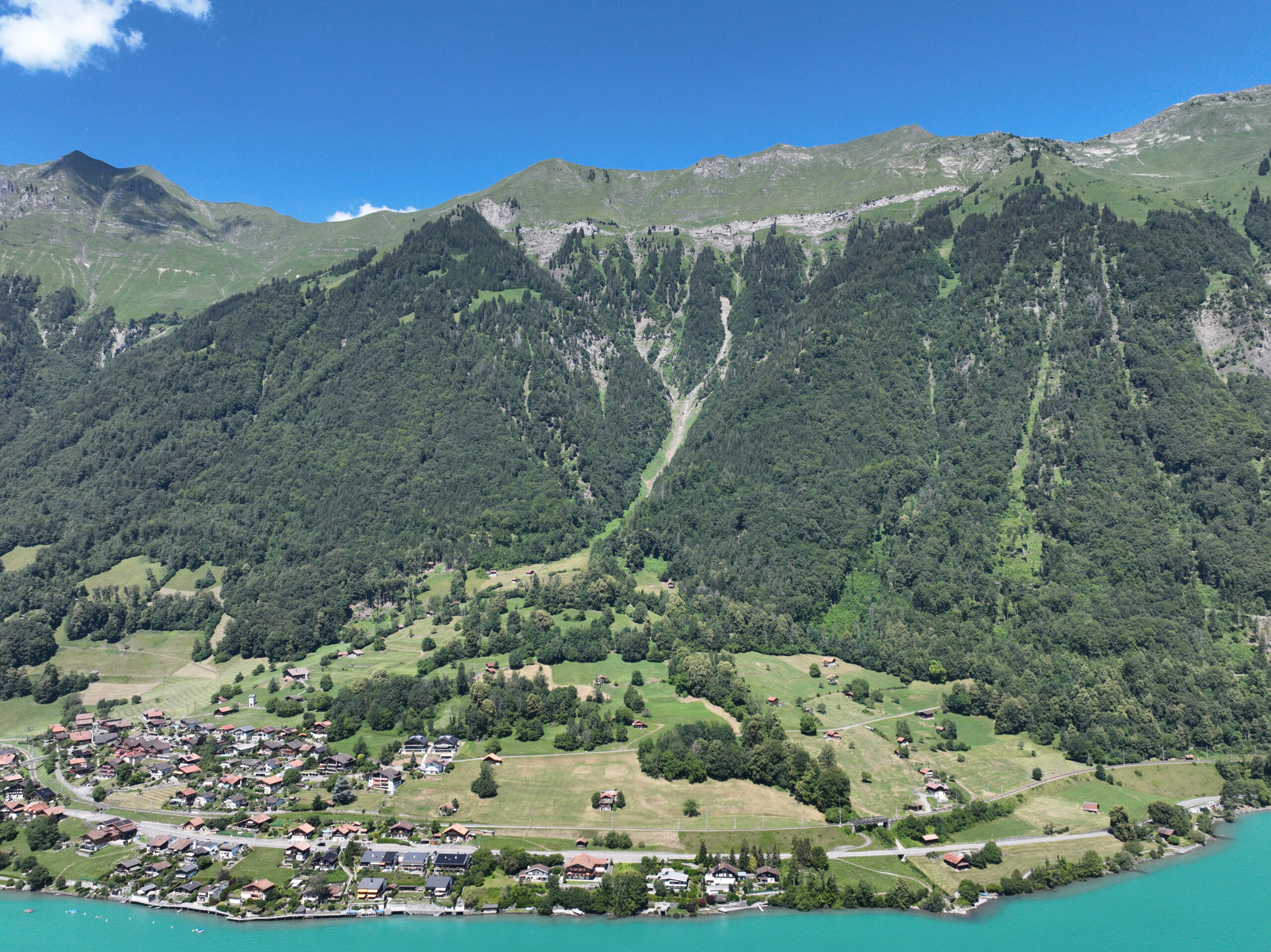 Oberried-am-Brienzersee-BE-Vermisster-Wanderer-tot-im-steilen-Gel-nde-aufgefunden