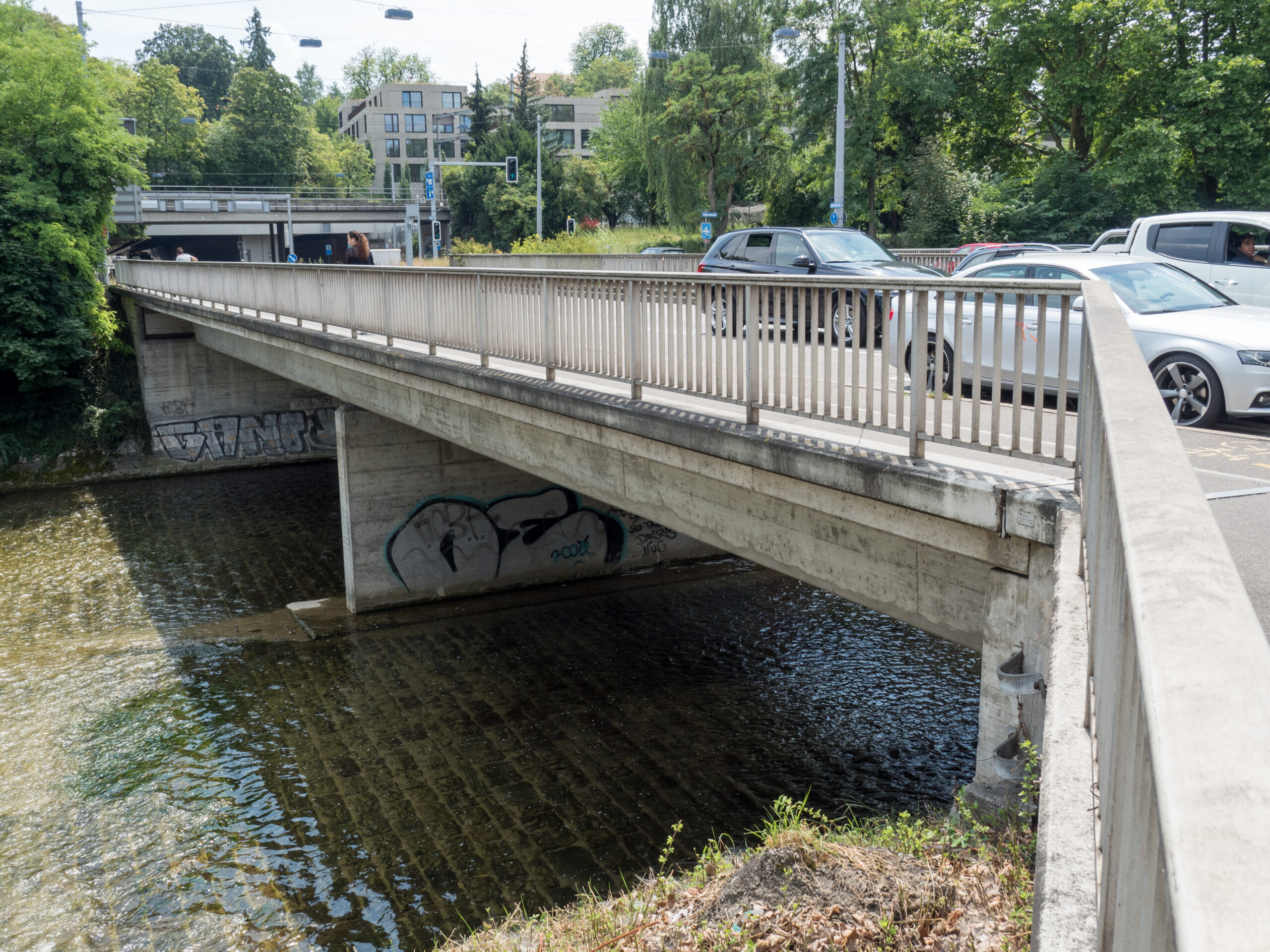 Z-rich-ZH-Bauarbeiten-auf-Sihlh-lzlibr-cke-bringen-jahrelange-Verkehrsumleitungen