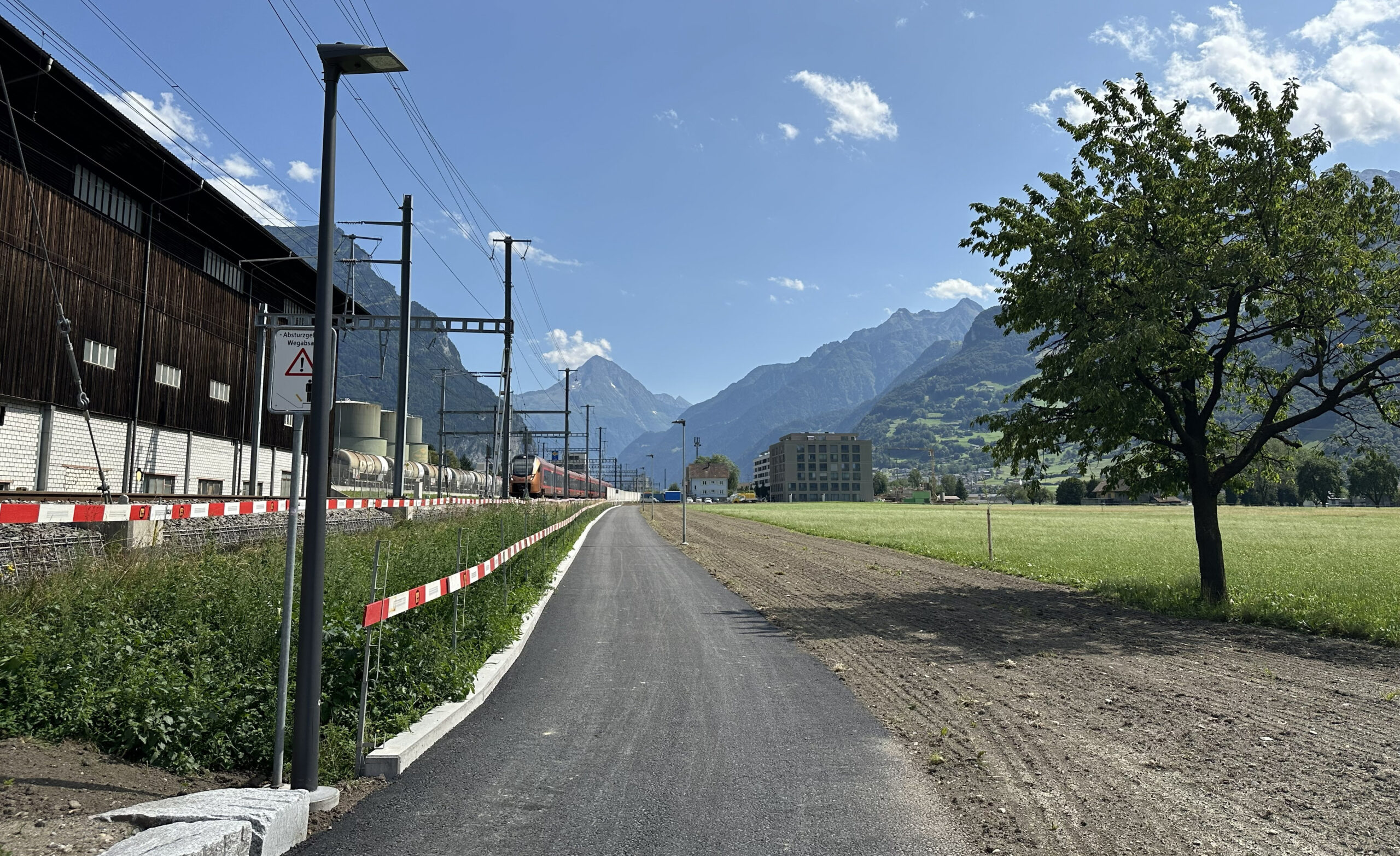 Altdorf-Seedorf-UR-Byfangweg-freigegeben-Arbeiten-an-Reussbr-cke-laufen-weiter
